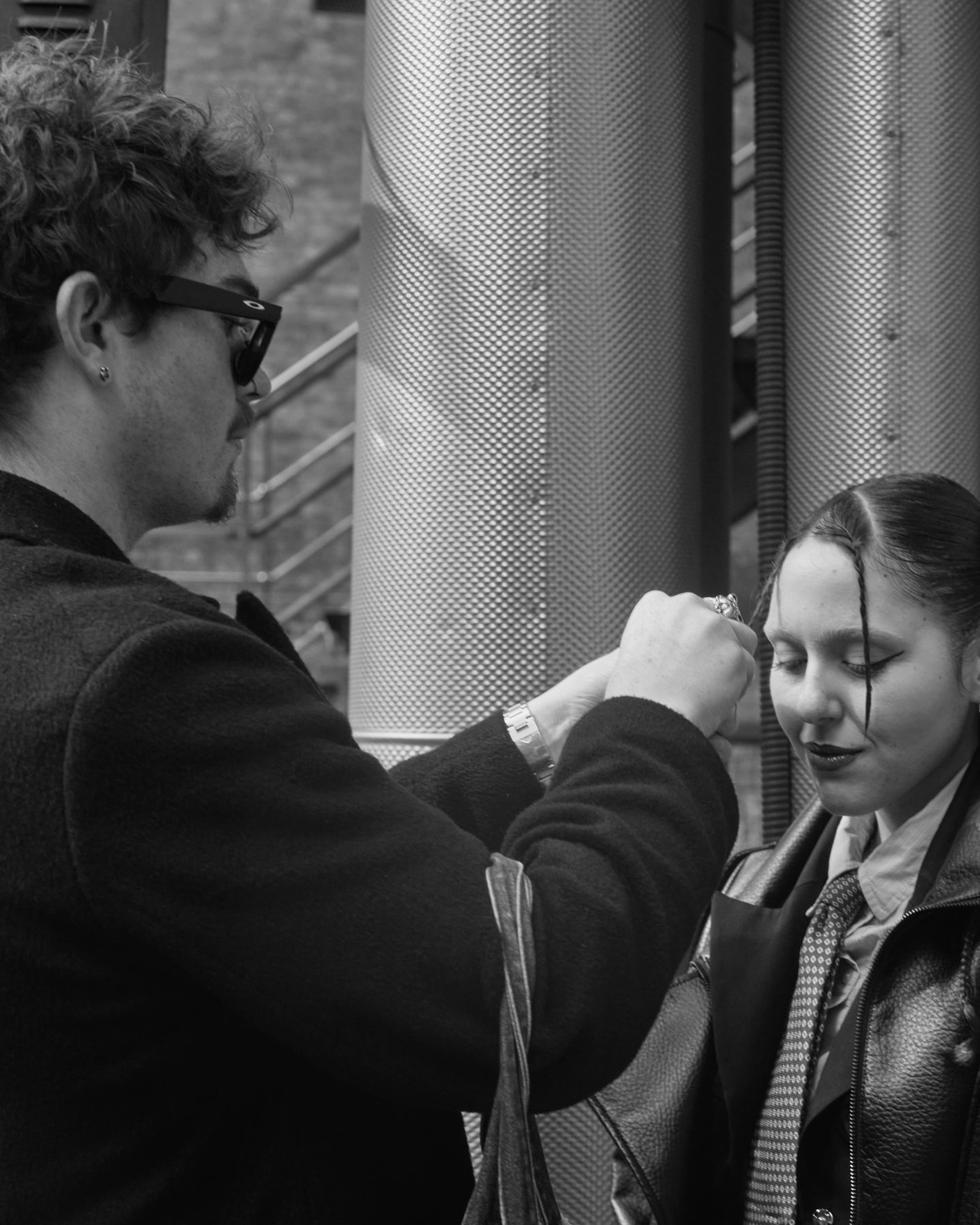 Benny styling a model backstage